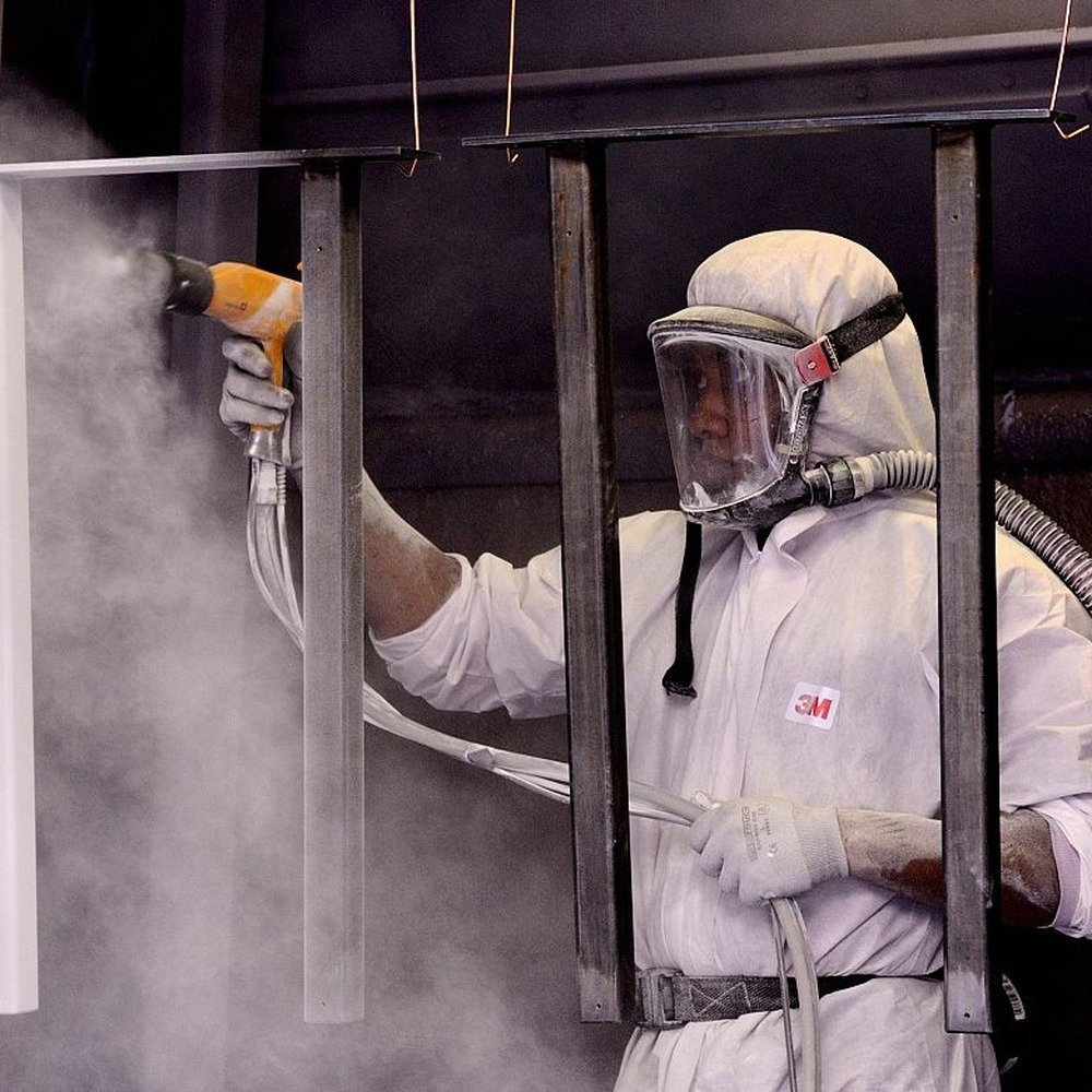 Industrial powder-coating spray booth